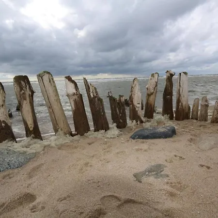 Haus-sylter-welle-9-92-ob *